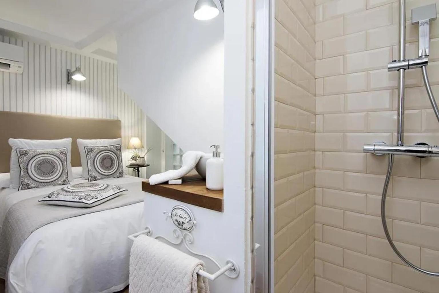 Apartamentos La Tona Puerta Elvira Centro Ciudad Granada Eksteriør bilde